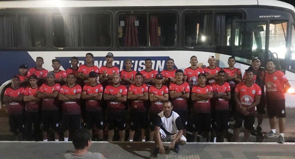 Seleção de Laranjal do Jari acaba de sair de Laranjal do Jari rumo a Macapá para Disputar o Intermunicipal.